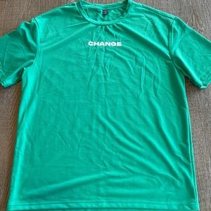 GREEN GRAPHIC TEE